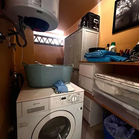 Santa Maria Village, Elviria,