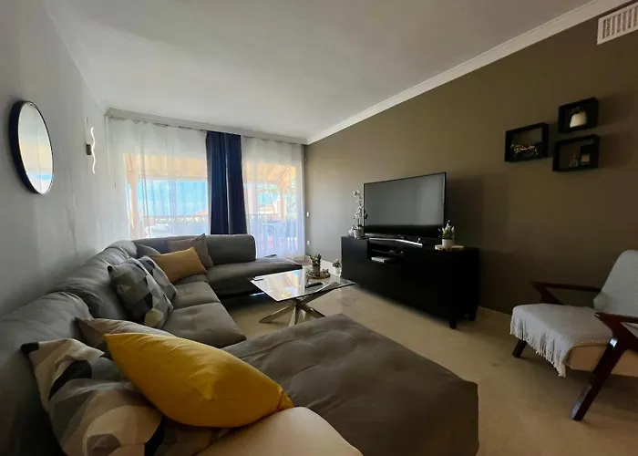 Santa Maria Village, Elviria, Apartament