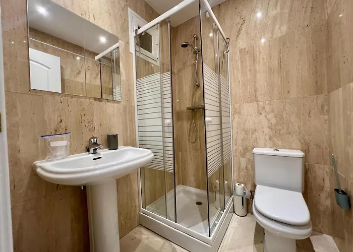 Santa Maria Village, Elviria,