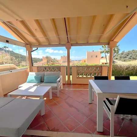 Апартаменты Santa Maria Village, Elviria,