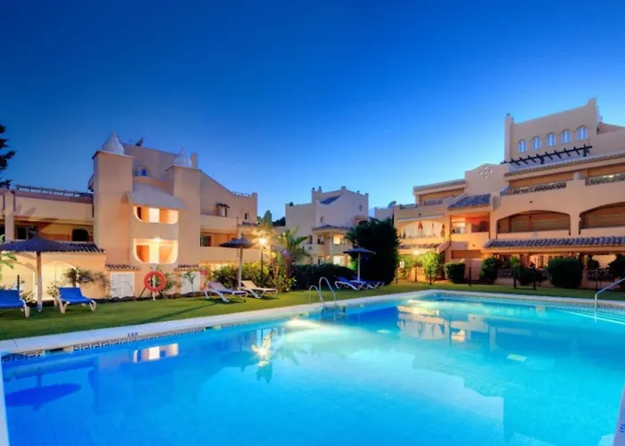Santa Maria Village, Elviria, Марбелья