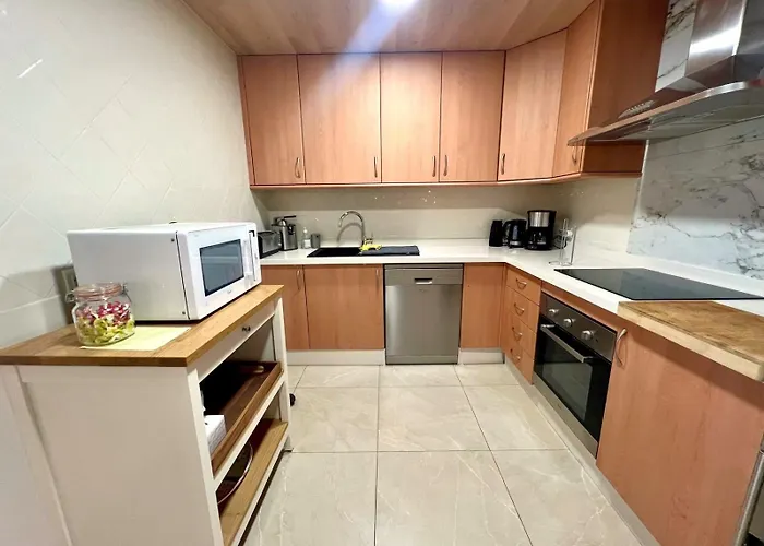 Апартаменты Santa Maria Village, Elviria, *